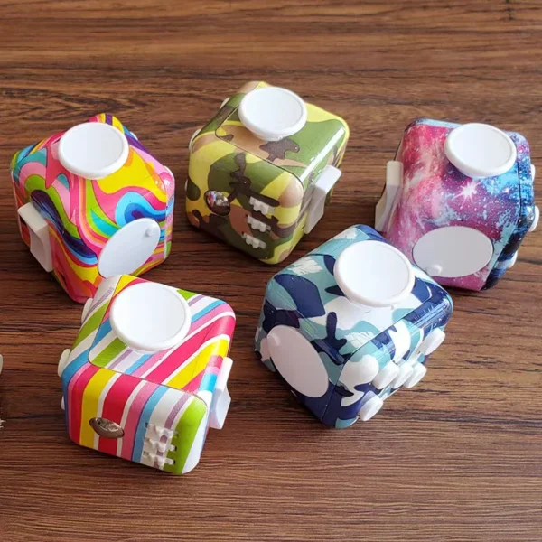 Super 6-in-1 stress relief cube for OCD - Image 4