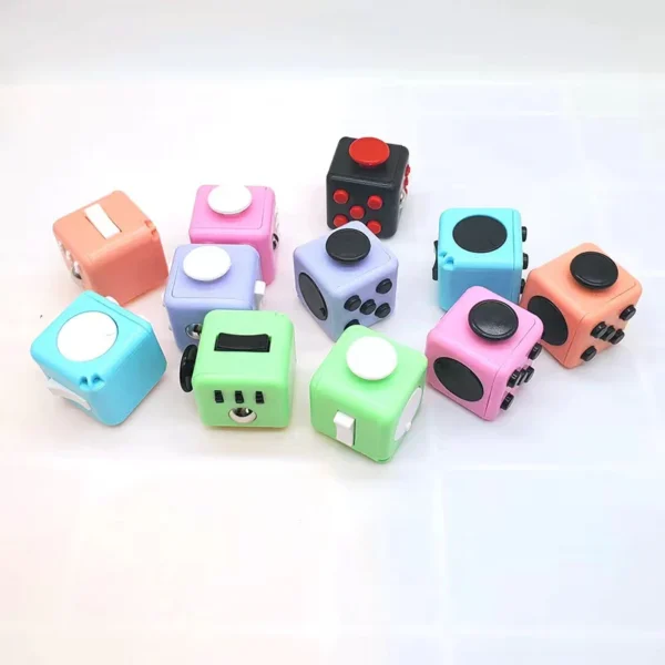 Super 6-in-1 stress relief cube for OCD - Image 3